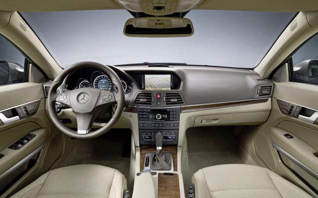 E Klasse Coupe E 350 Cdi Interieur 1 Mercedes Benz