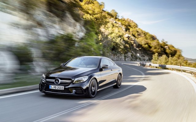 2018_amg_c-class_c43_coupe_01