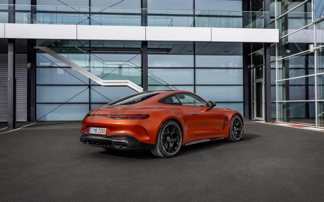 2024_c192_amg-gt-63se_9